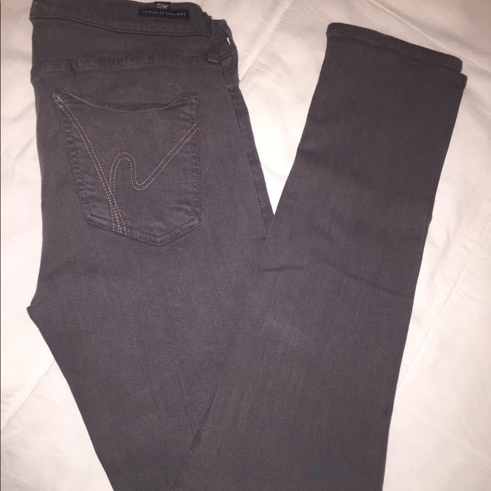Citizens of Humanity women size 31. Grey